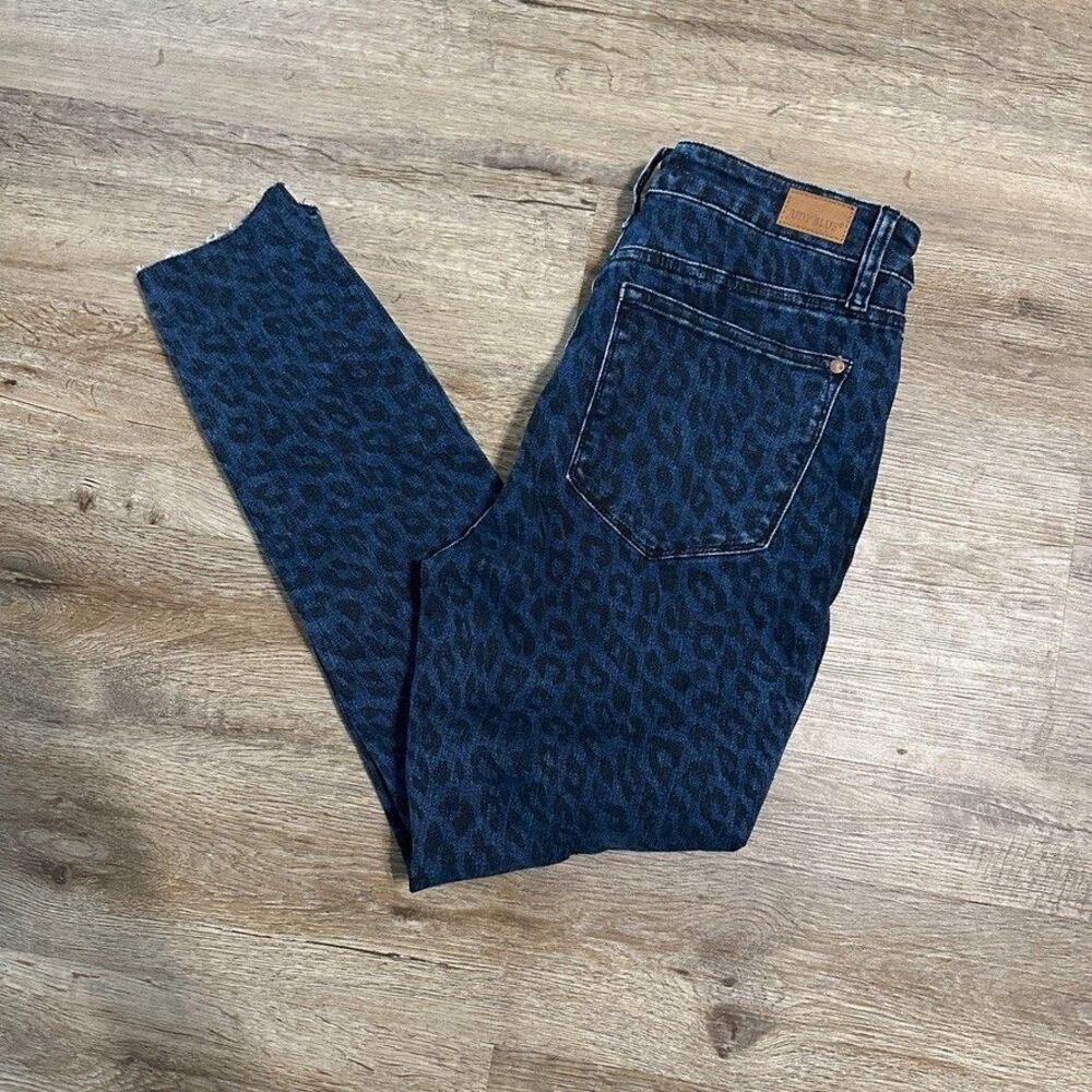 Judy Blue Dark Blue Leopard Skinny Jeans